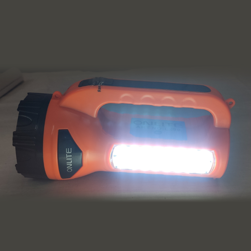 RECHARGEABLE SOLAR TORCH